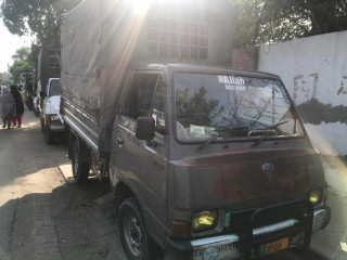 Pickup Van Available for Rent Lahore Model Town